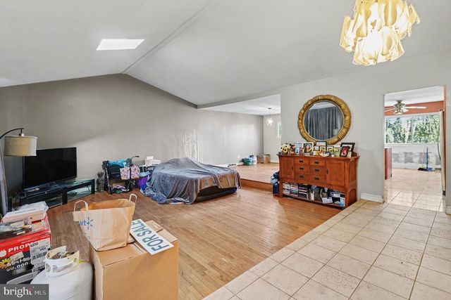 2338 FAIRWAY RD, Huntingdon Valley, PA 19006