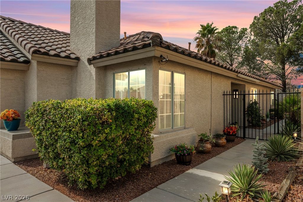 3213 Oyster Bay Street, Las Vegas, NV 89117 — exterior