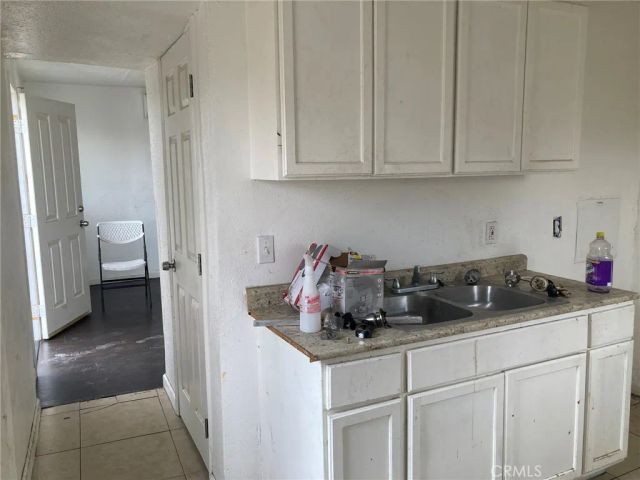 515 Clark, Barstow, CA 92311