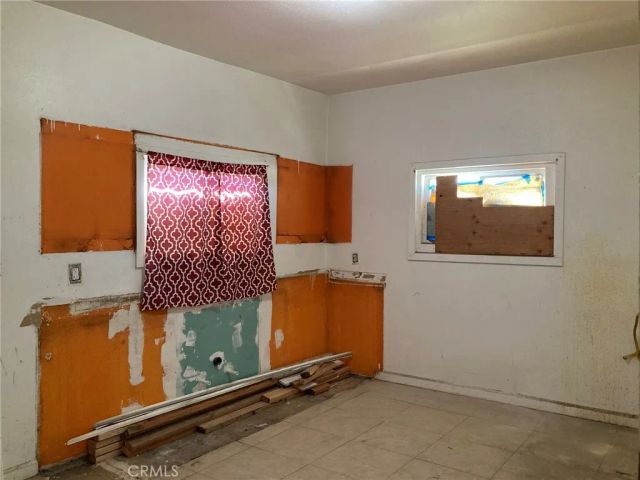 515 Clark, Barstow, CA 92311