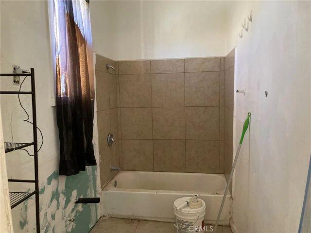 515 Clark, Barstow, CA 92311