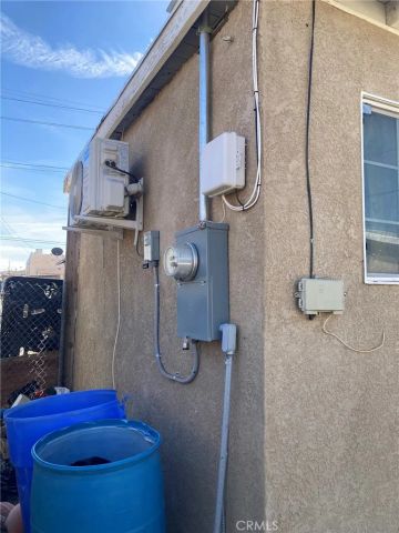 515 Clark, Barstow, CA 92311