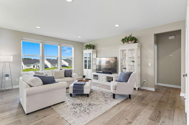 19488 102nd Place, Rogers, MN 55374