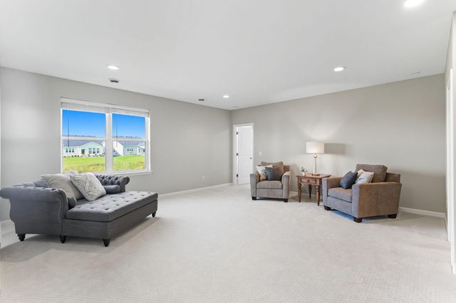 19488 102nd Place, Rogers, MN 55374