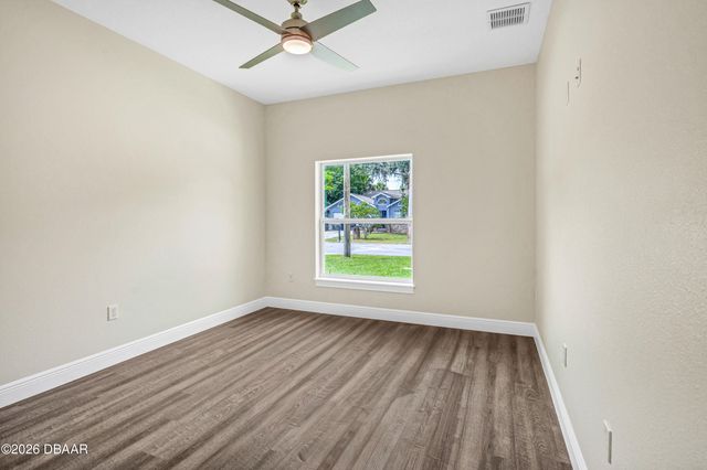 725 Indiana Street, Daytona Beach, FL 32114