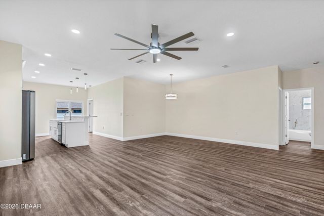 725 Indiana Street, Daytona Beach, FL 32114