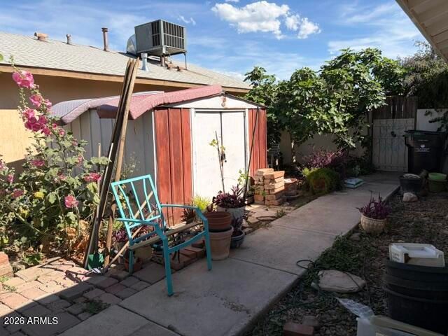 3428 W Banff Lane, Phoenix, AZ 85053