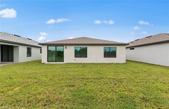 1209 Caloosa Cove DR, Labelle, FL 33935