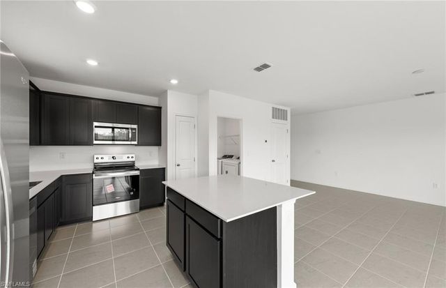 1209 Caloosa Cove DR, Labelle, FL 33935