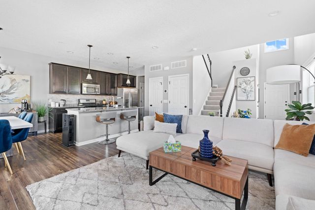 6980 Archer Trail, Inver Grove Heights, MN 55077