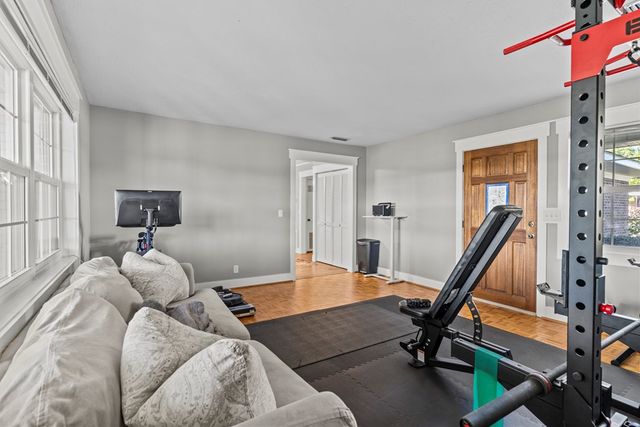 622 Peachtree Street, Headland, AL 36345