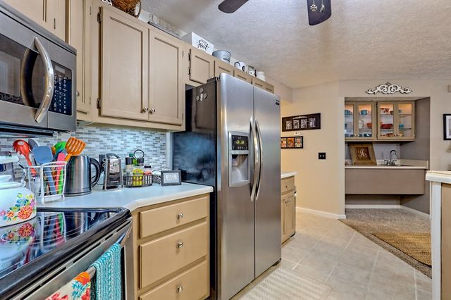 300 Ginger Creek Lane, Clayton, GA 30525