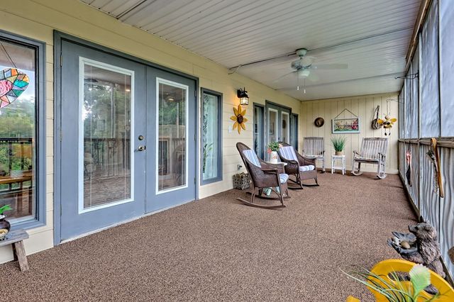 300 Ginger Creek Lane, Clayton, GA 30525