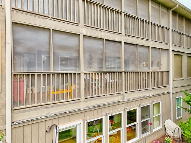 300 Ginger Creek Lane, Clayton, GA 30525