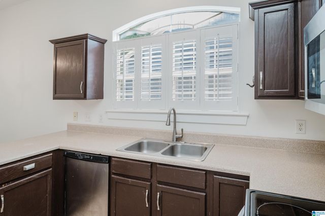 6293 S CLUBVIEW CIRCLE, Mccalla, AL 35022