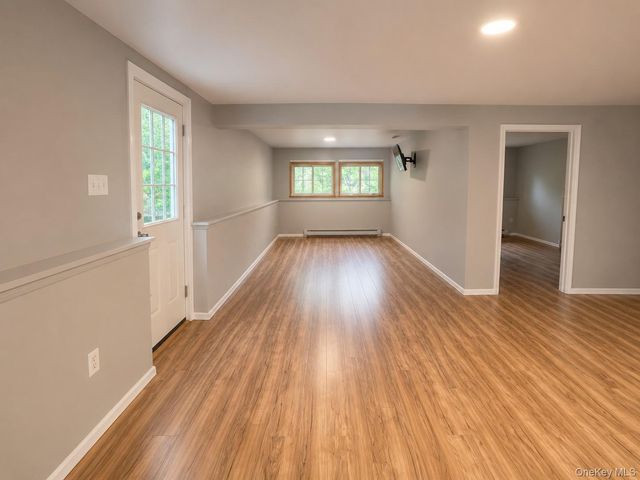 383 Route 32, Woodbury, NY 10917