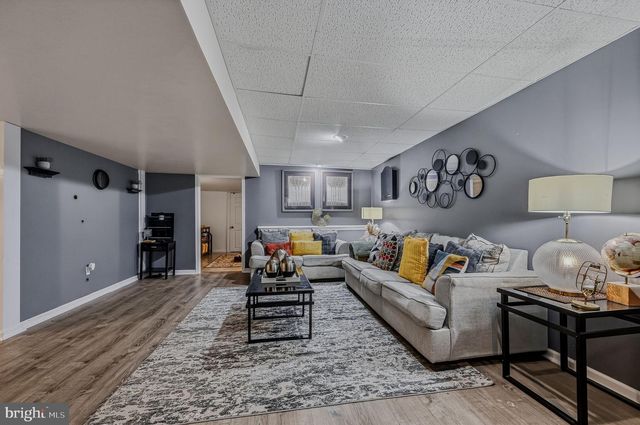 202 W THOMAS CT, Middletown, DE 19709