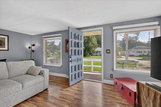3519 Raven Avenue Sw, City Of Wyoming, MI 49509