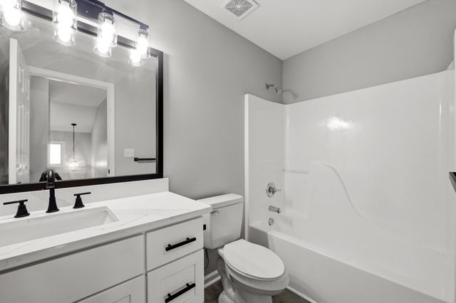 3705 Lochdale Terrace, Lexington, KY 40514