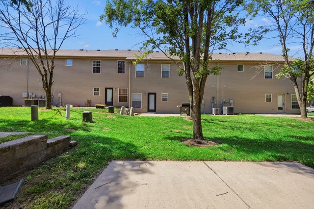 3705 Lochdale Terrace, Lexington, KY 40514