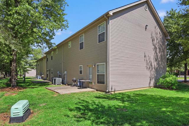 3705 Lochdale Terrace, Lexington, KY 40514