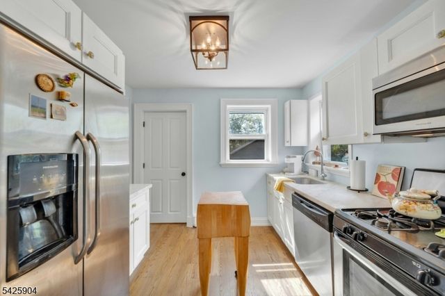 173 Myrtle Ave, Allendale Boro, NJ 07401