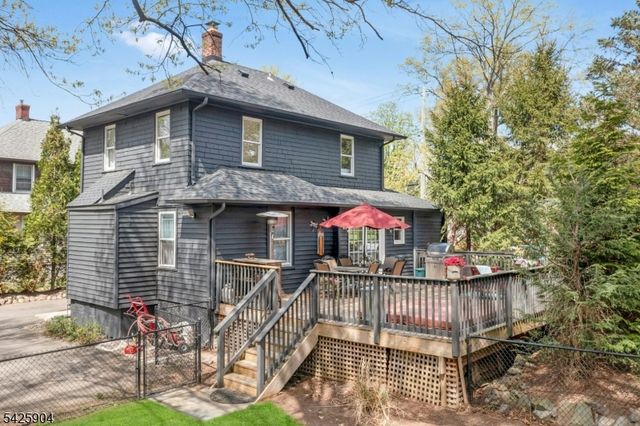 173 Myrtle Ave, Allendale Boro, NJ 07401