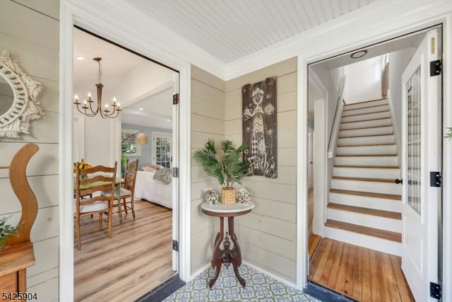 173 Myrtle Ave, Allendale Boro, NJ 07401