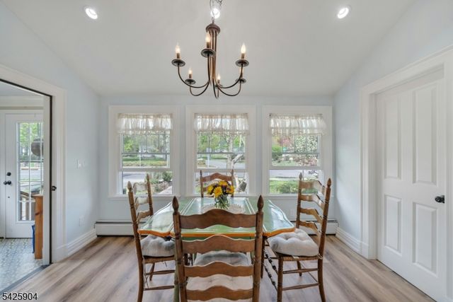 173 Myrtle Ave, Allendale Boro, NJ 07401