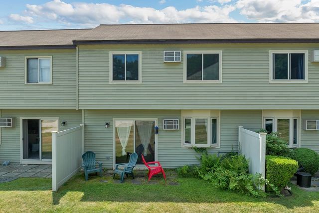 28 Tideview Drive, Dover, NH 03820