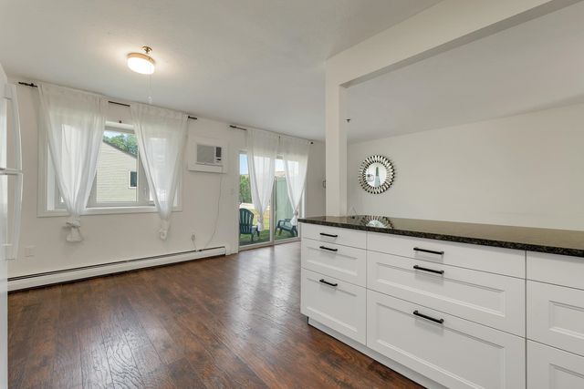 28 Tideview Drive, Dover, NH 03820