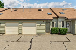 28 Tideview Drive, Dover, NH 03820