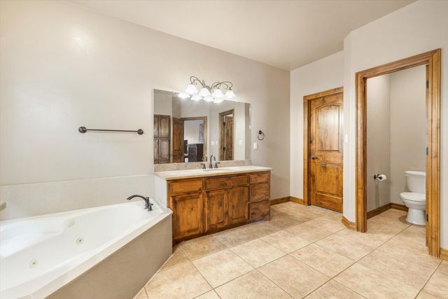 1801 Vista De Colinas Drive SE, Rio Rancho, NM 87124