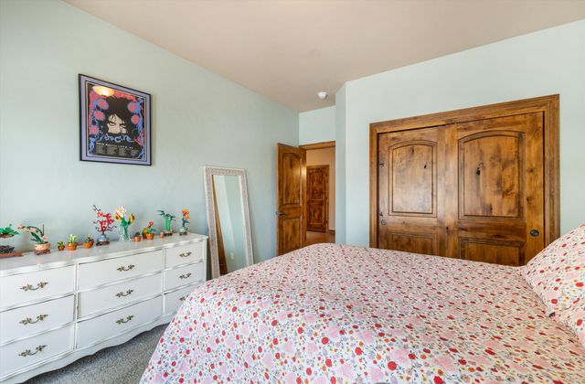 1801 Vista De Colinas Drive SE, Rio Rancho, NM 87124