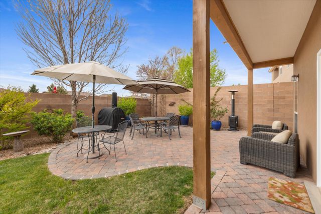 1801 Vista De Colinas Drive SE, Rio Rancho, NM 87124