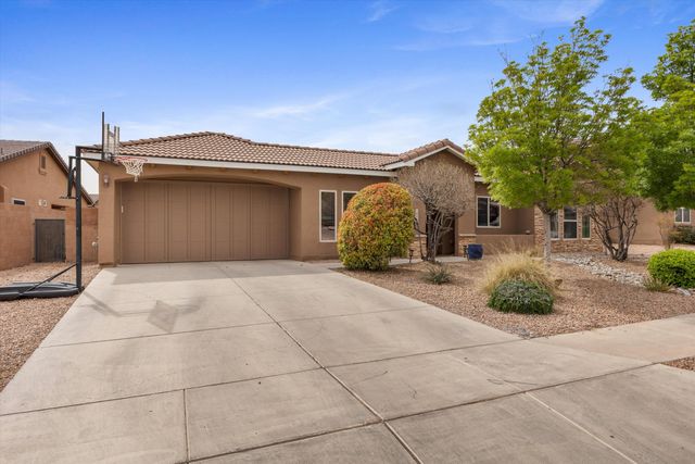 1801 Vista De Colinas Drive SE, Rio Rancho, NM 87124