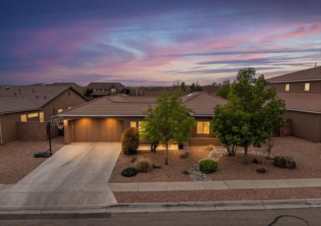 1801 Vista De Colinas Drive SE, Rio Rancho, NM 87124