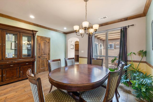 1801 Vista De Colinas Drive SE, Rio Rancho, NM 87124