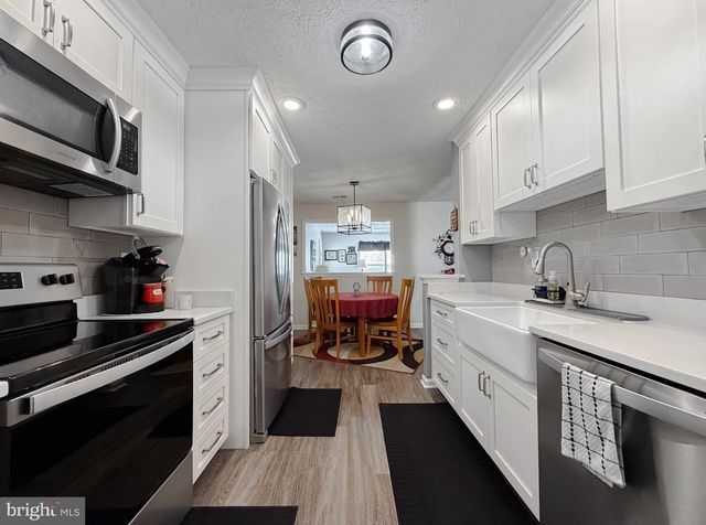 2299 VINE HILL CT, Waldorf, MD 20602