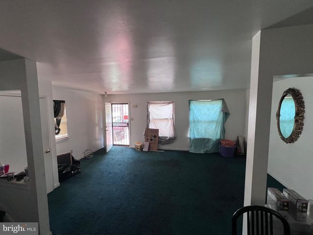 2841 ARTHUR AVE, Camden, NJ 08105