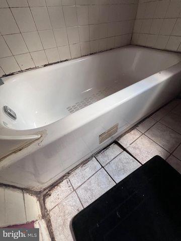 2841 ARTHUR AVE, Camden, NJ 08105