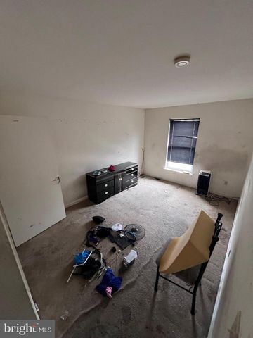 2841 ARTHUR AVE, Camden, NJ 08105