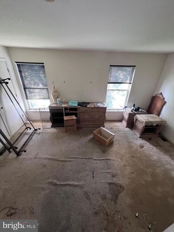 2841 ARTHUR AVE, Camden, NJ 08105