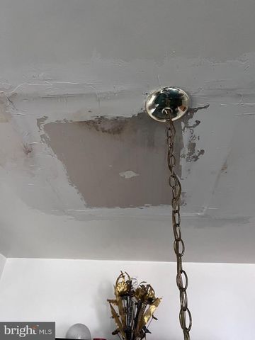 2841 ARTHUR AVE, Camden, NJ 08105