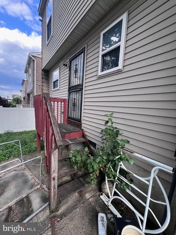 2841 ARTHUR AVE, Camden, NJ 08105