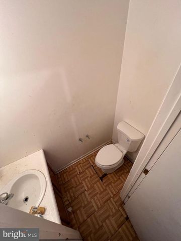 2841 ARTHUR AVE, Camden, NJ 08105