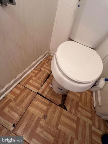 2841 ARTHUR AVE, Camden, NJ 08105