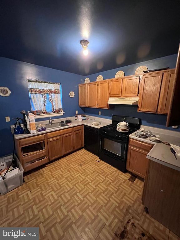 2841 ARTHUR AVE, Camden, NJ 08105