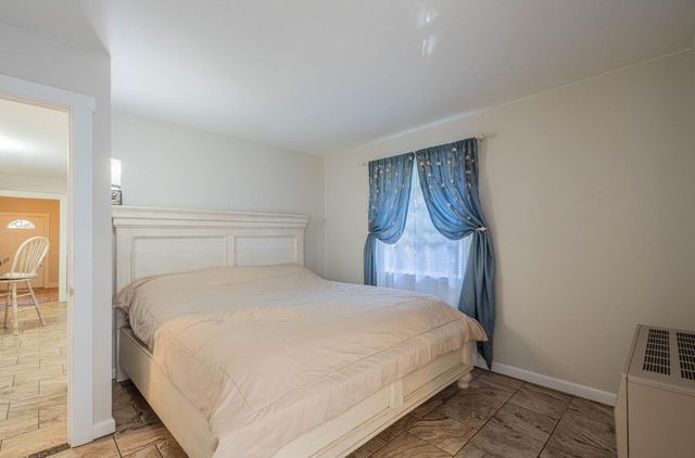 820 Comstock Road, Hollister, CA 95023