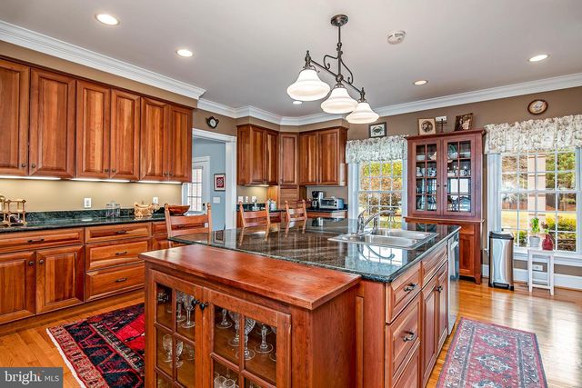 8781 TILGHMAN ISLAND RD, Wittman, MD 21676